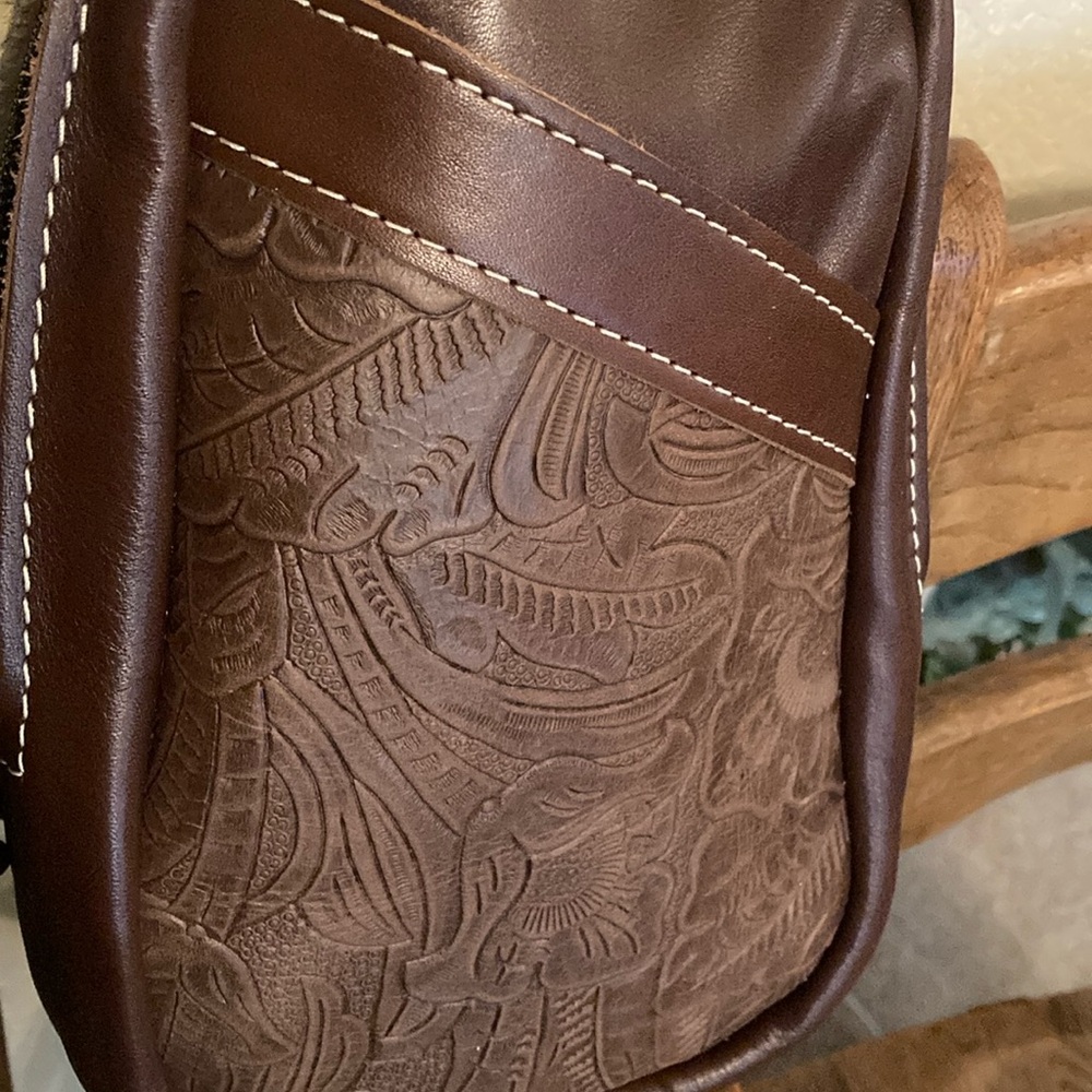 Holy Cow Couture Embossed Krystal’s Leather Bum Pack w/Dust Bag NWOT - Picture 2 of 5